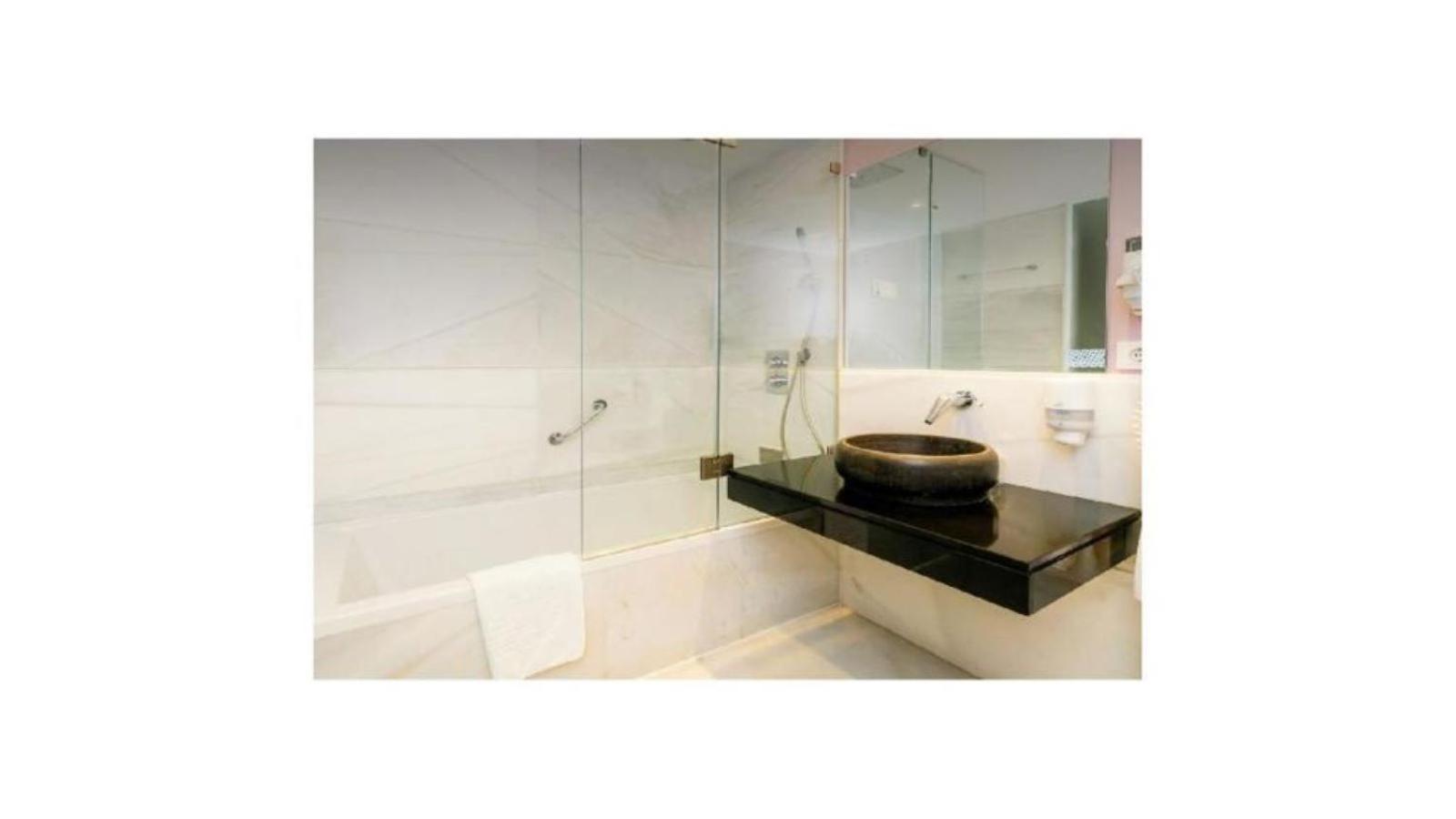 U-Hotel Spa Ciudad De Асторга Экстерьер фото