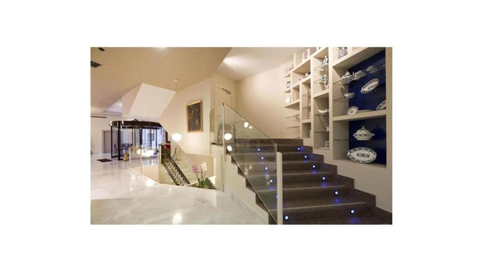 U-Hotel Spa Ciudad De Асторга Экстерьер фото