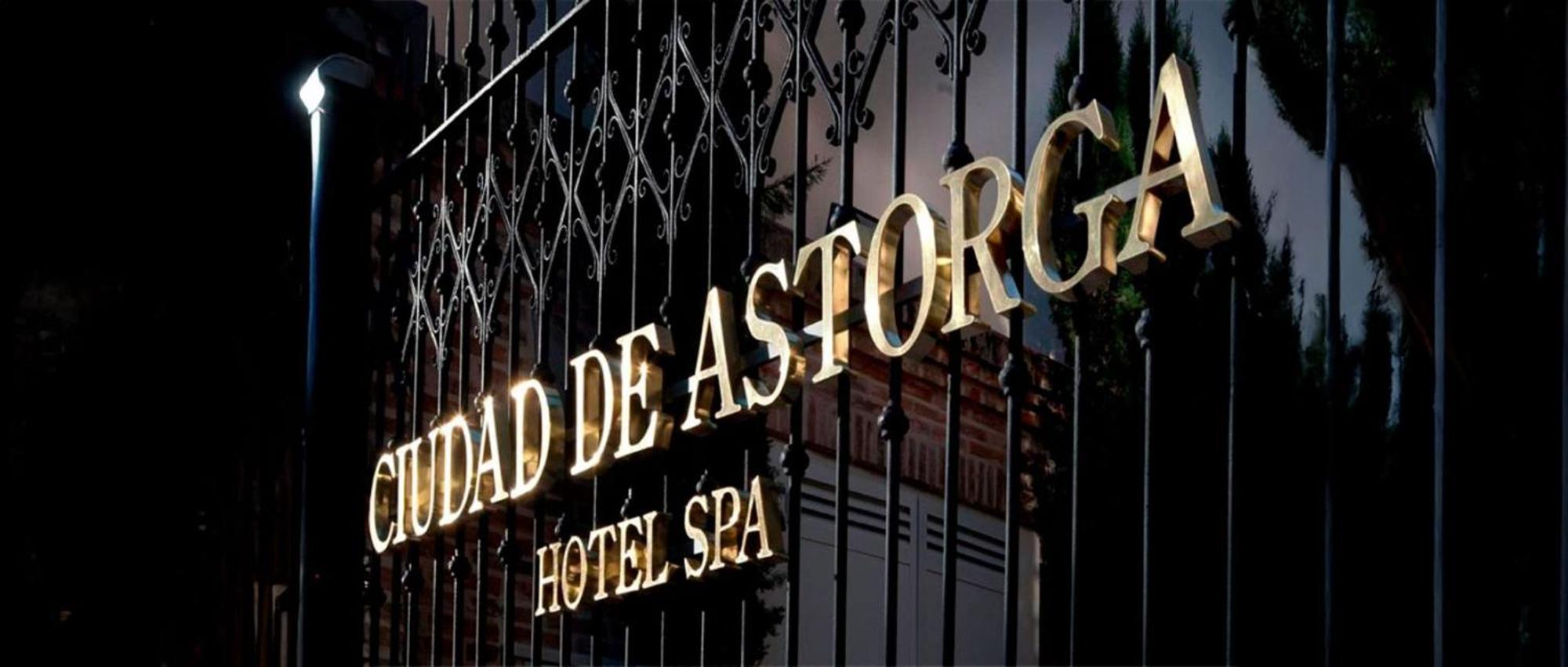 U-Hotel Spa Ciudad De Асторга Экстерьер фото